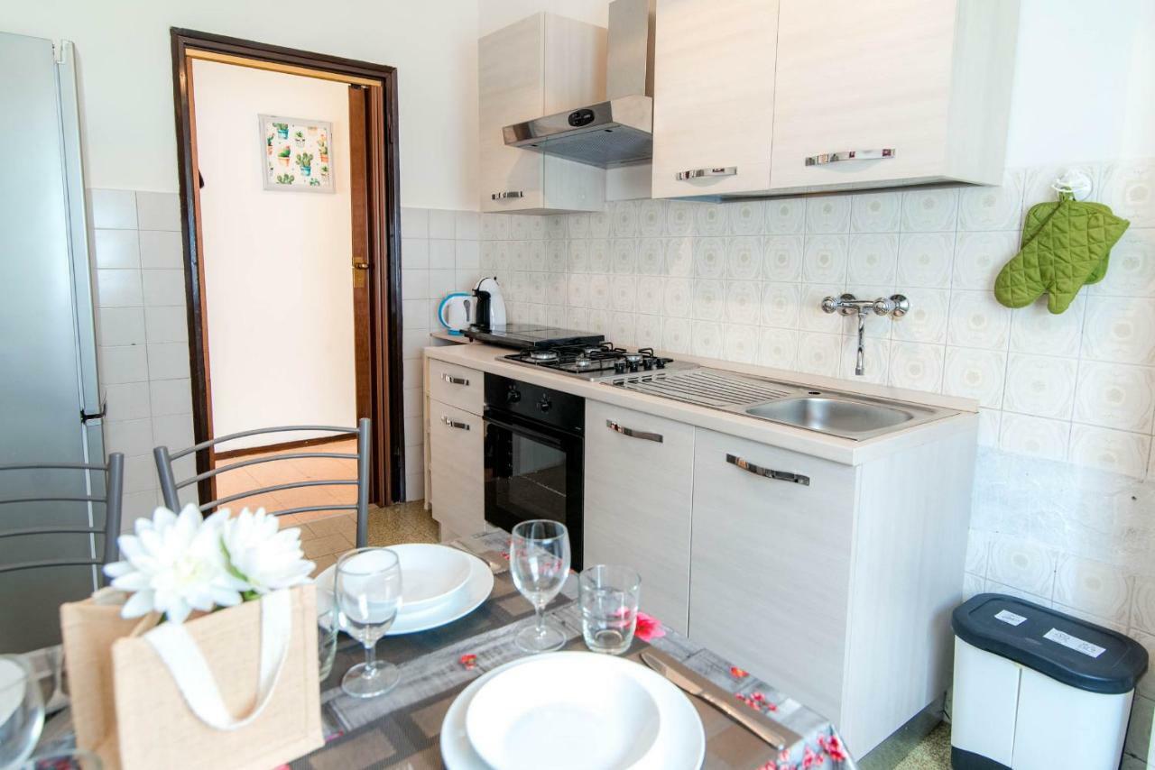 Apartamento My Holiday In Como, Wi Fi, Parking Exterior foto